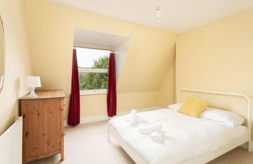 Penthouse Apartment with Impressive Views Sleeps 2 to 8 - Foto 21