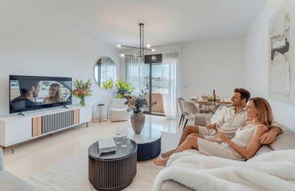 VACATION MARBELLA I The Sunrise Golden Mile Flat, Next to Convention Center, Recently Refurbished, Prime Location, 300m to the BEACH - Foto 3