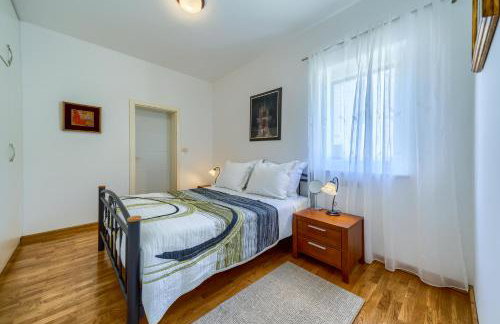 Villa Župa with Heated Pool, Tennis Court & Mini Golf - Foto 14