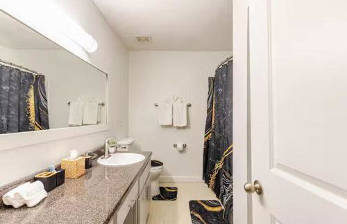 Modern 2 BR APT, Near Hospital & UAB, WiFi - Foto 15