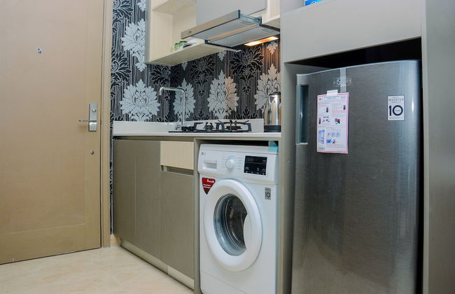 Best Price Studio Apartment at Gold Coast - Foto 8