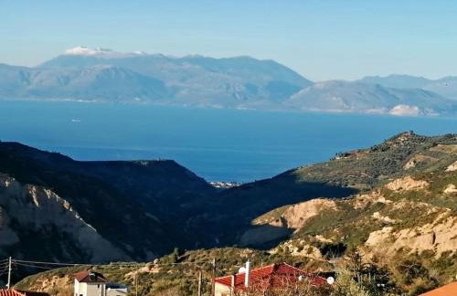 Kallisti Ξενώνας Διακοπτό-Καλάβρυτα - Foto 4