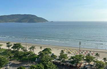 Apartamento Frente a Praia do Embare Santos - Foto 1