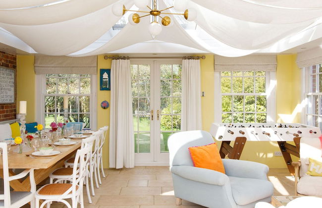 Amazing 5 BR Country Home Pool Gym Yoga Studio - Photo 54