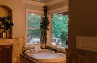 Luxury House, Walk to Downtown or Pioneer Park - Photo 43