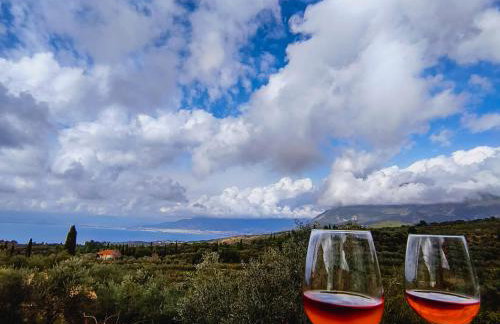 Tsigkos Apartment ! - Photo 2