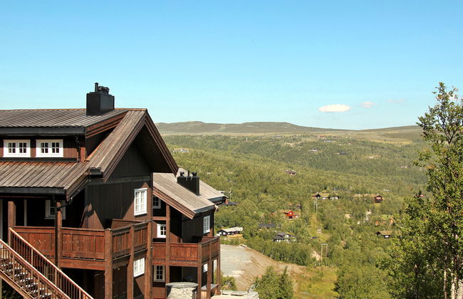 4 bedroom Apartment in Geilo with swimming pool and garden - Photo 2