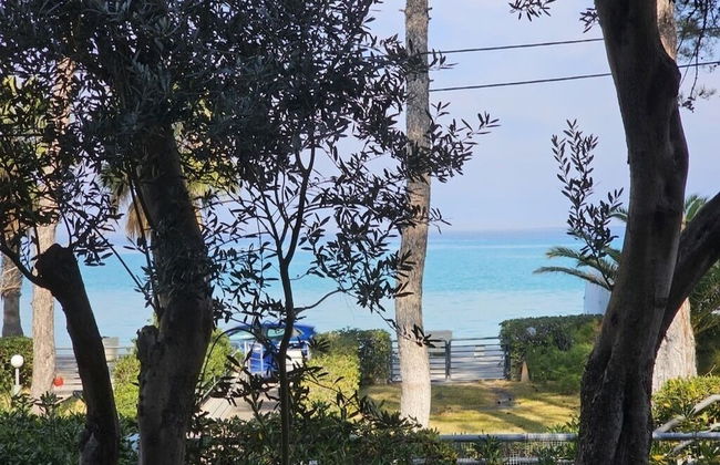 Stay at Beachfront Villa Lilia in Pefkohori, Halkidiki for a Dreamy Vacation - Photo 20