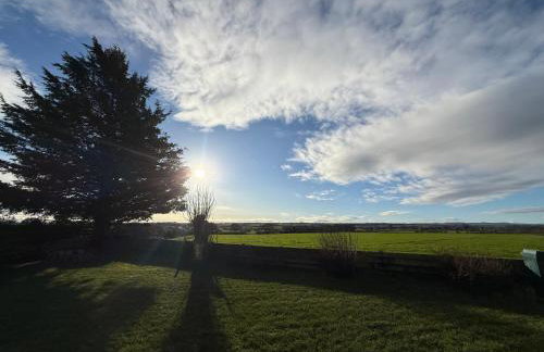 Lucy Cross Farm Cottage - Photo 2