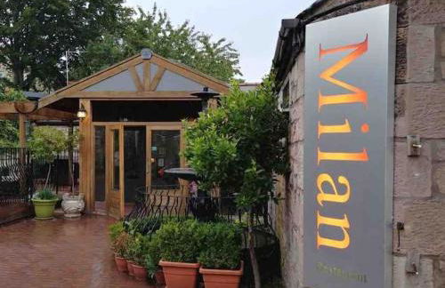 Riverside View - Large, modern 4 bedroom house with hot tub - Foto 20