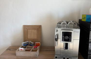 Castle Apartment with Lake View - Foto 7