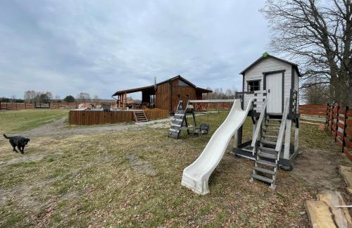 Drewniana ostoja, jacuzzi, sauna, basen - domek na wyłączność - Photo 2