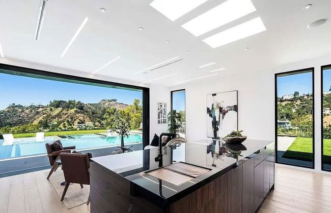 Monarch Modern - Photo 59