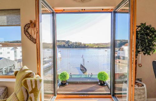 The Penthouse - Foto 6