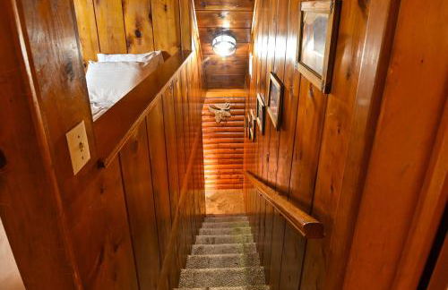 Harris Lakeview Cabin - Photo 21