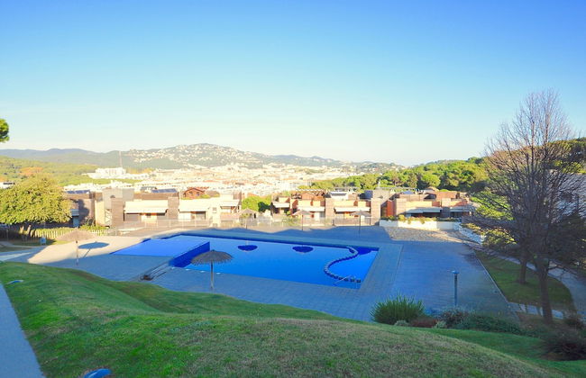 Apartment Garbi Boadella - Photo 18