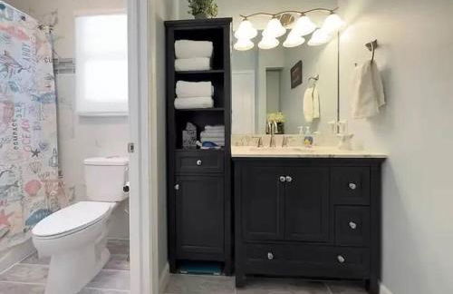 Seaside Serenity AC-Beautiful Ocean View Home -3 bed 2 bath - Foto 32