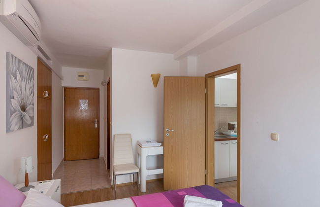 Apartments & Room Eva Slano - One Bedroom Apartment With Terrace and Sea View - Foto 3