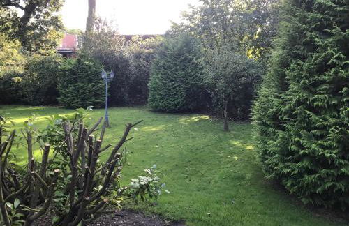 FeWo Aurich Zentrum EG 3 Schlafzimmer und FeWo OG 4 Schlafzimmer - Foto 20