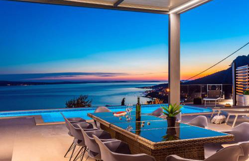 Villa Belvedere with heated pool, billiards, Media room, sea views,10 pax - Foto 42