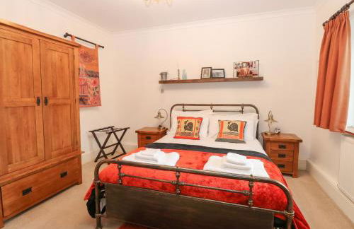 The Lodge - Photo 11