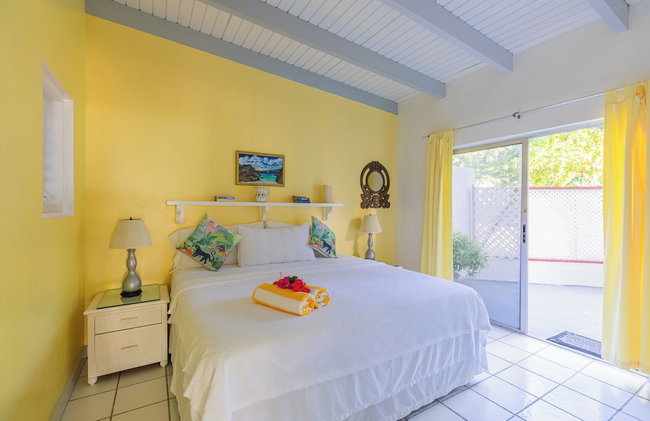 Fort Recovery Beachfront Villa & Suites Hotel - Photo 26