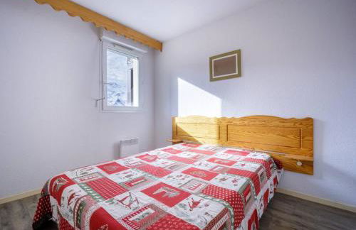 Appartement cosy pour 6 personnes avec balcon, parking et accès aux pistes - FR-1-695-9 - Foto 6