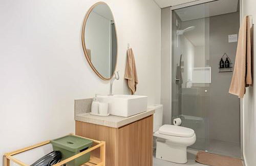 Loft Moderno, 500m Praia, Piscina, Sauna, WiFi 1GB - Foto 8