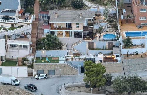 A+View Private Terrace Private Pool Family Fun - Photo 7