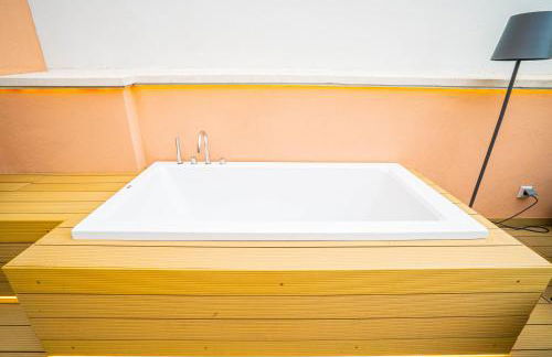 SmartRental Collection Gran Vía Capital - Photo 43