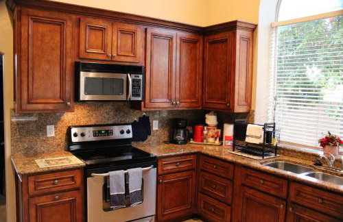 Arts, Fenced Private Pool, Fire World - Foto 35