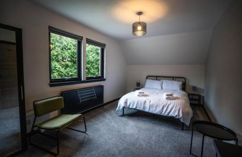 FAMILY FRIENDLY, HOT TUB, Fire Pit, Spacious & Modern - Foto 28