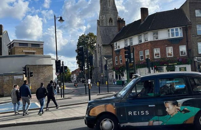 Stylish Studio Flat Near Central London - Foto 18