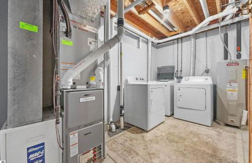 The Hillside Hideaway at Crystal Lake - Great Spa! - Foto 50