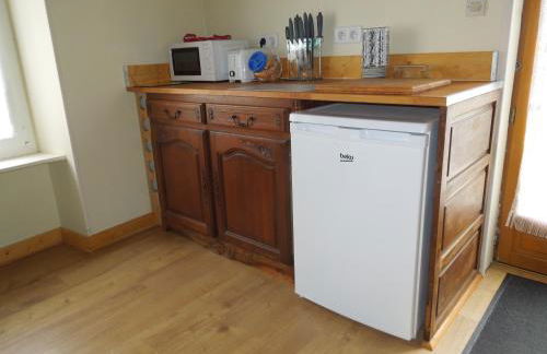 Chez Pauline, Gavray. House with secure parking, Wi-Fi & garage. - Foto 10