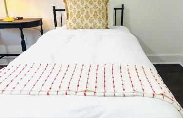 Near Ft Moore Ft Benning and CSU Restored Historic Home - Foto 40