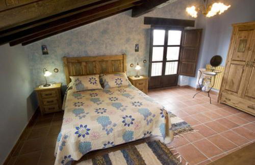 Casas Herrenales de Ulaca - Photo 17