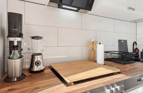 Getaway Apartment mit Balkon - Ruhiges Business-Apartment - direkte S-Bahn nach Messe DUS & ESS - Foto 13