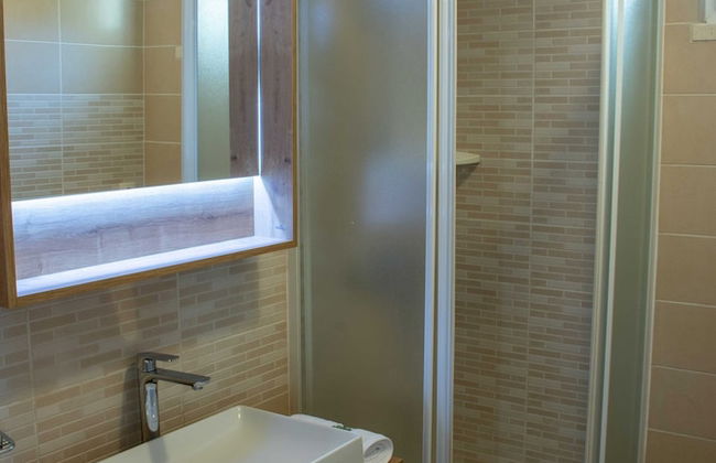 Holiday Home Luna - Two Bedroom Holiday Home With Sea View - Photo 15