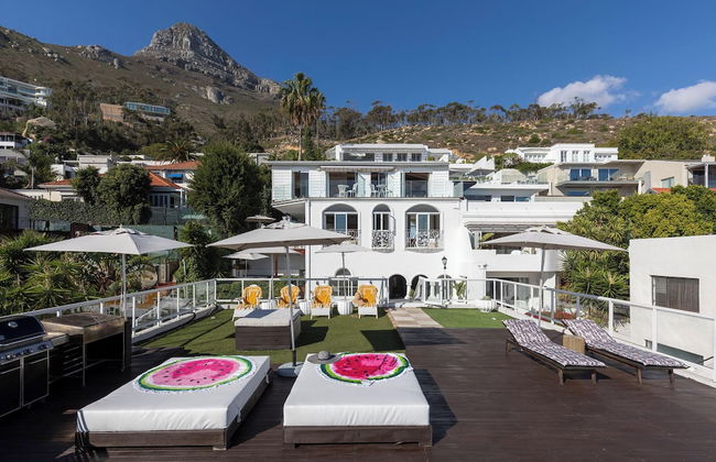 Clifton YOLO Spaces – Clifton Beachfront Penthouse - Photo 69