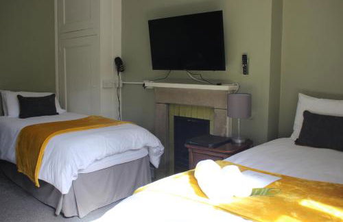 Charney Manor - Photo 76