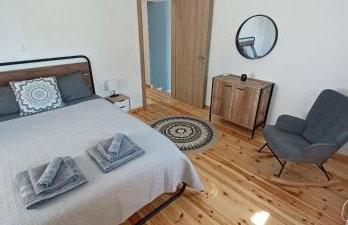 Seaview Luxury Apartment with private parking - Photo 20