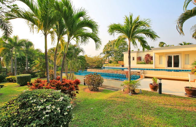 Pattaya Sunset Villa 4 Bedroom Sleeps 8 - Foto 49