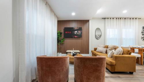 Elevated Gem - Sleeps 12 - 20 mins to Downtown Chicago - Foto 2