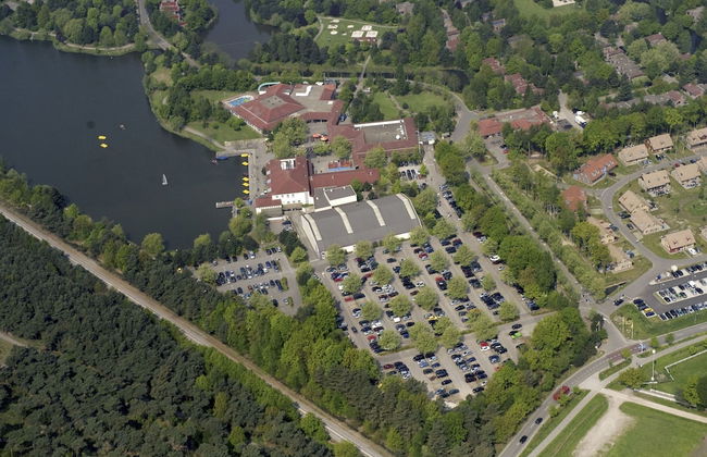 Restyled Bungalow with Dishwasher near Nature Reserve - Photo 29
