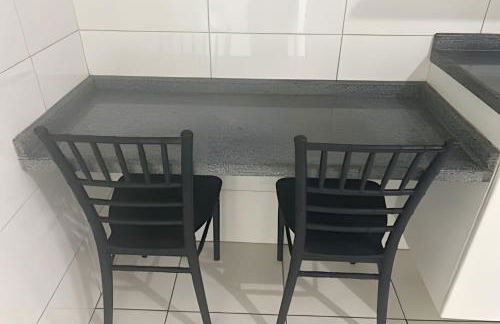 Próx a orla, 14 pessoas, ar condicionado e garagem - Foto 46