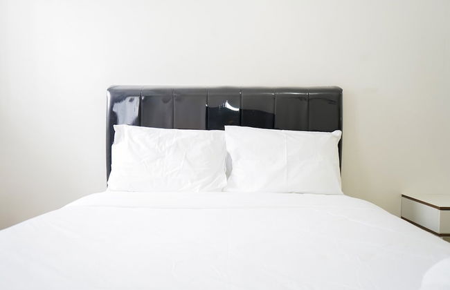 Homey Studio Signature Park Grande Apartment - Photo 2