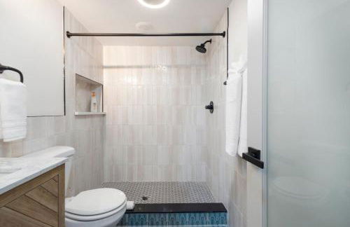 2BR w Balcony - Fairmount Park - 10 mins to DT - Foto 23