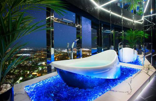 Apartments in Sky Tower with Bathtub near the window - Foto 2