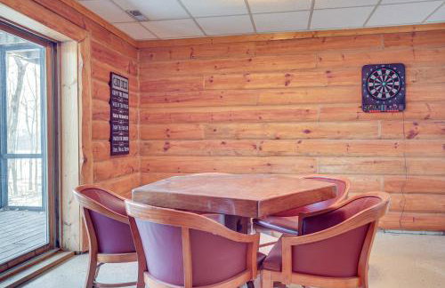 Rhinelander Waterfront Cabin with Deck and Fire Pit! - Foto 20